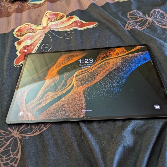 Samsung Tab S ultra 8 14.6 inches